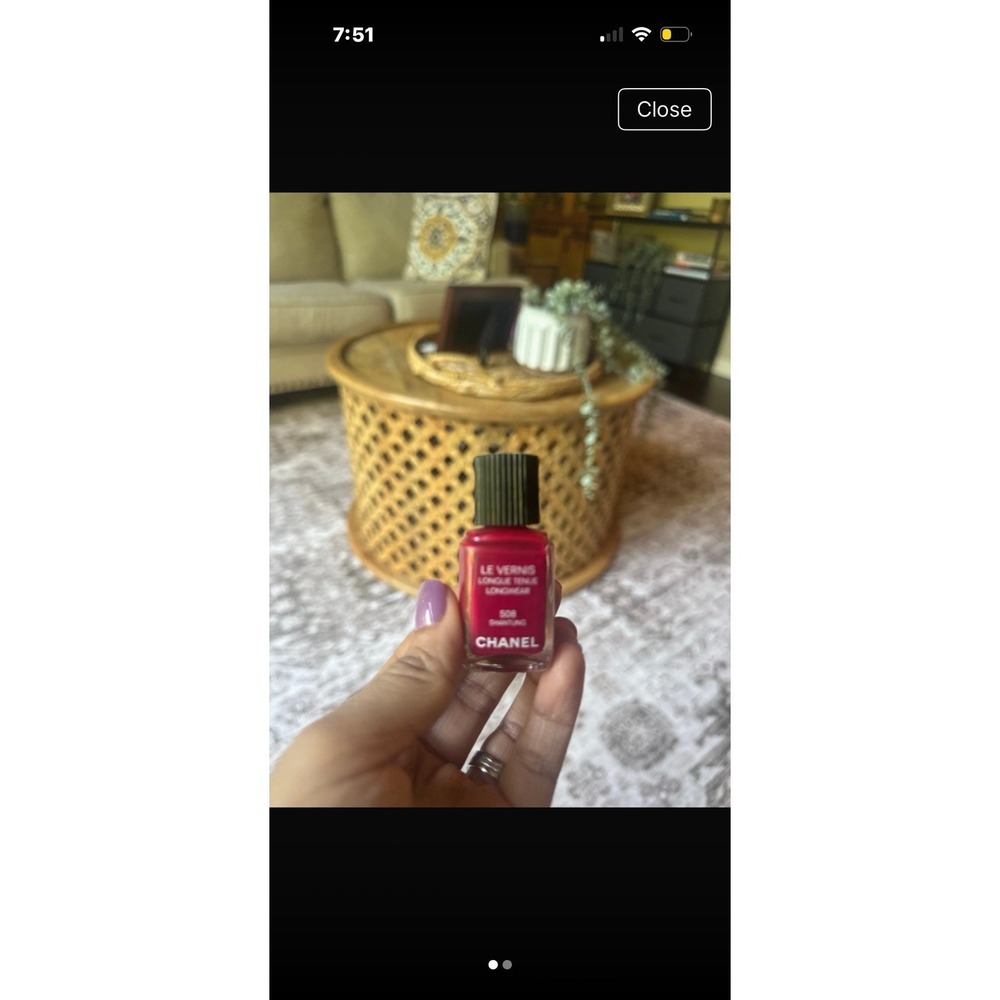 Chanel Le Vernis Nail Colour NAIL Polish 508 SHANTUNG 0.4 oz - RARE Berry Red